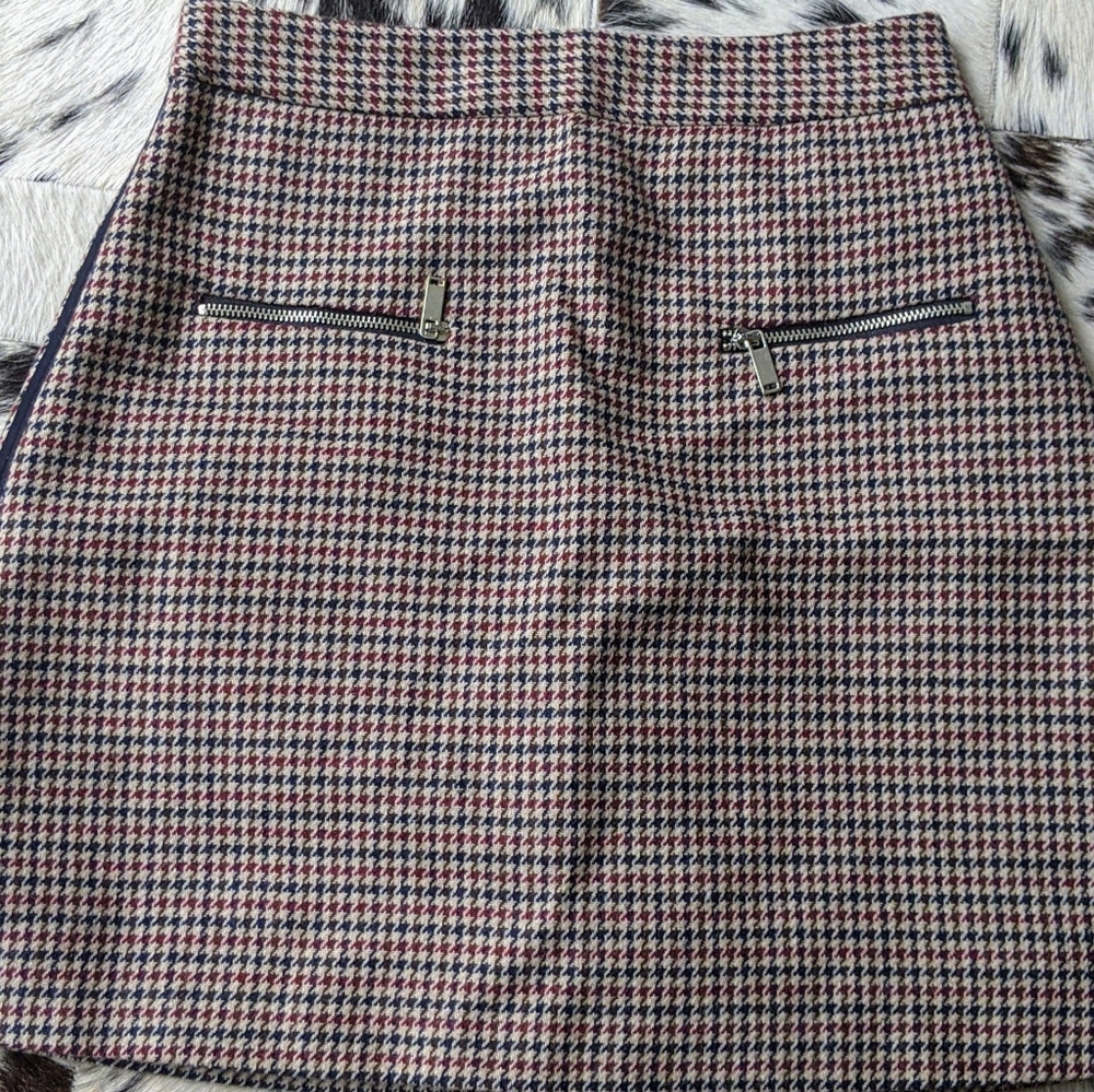 Zara blue/red houndstooth skirt